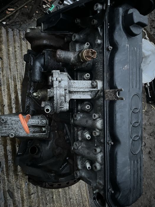 Двигун ауді 2.3 aar