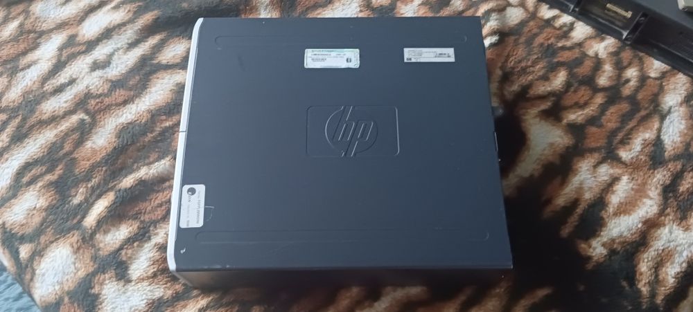 Komputer HP compaq dc7100sff Pentium 4 2gb tak, dysk 40g. Windows xp