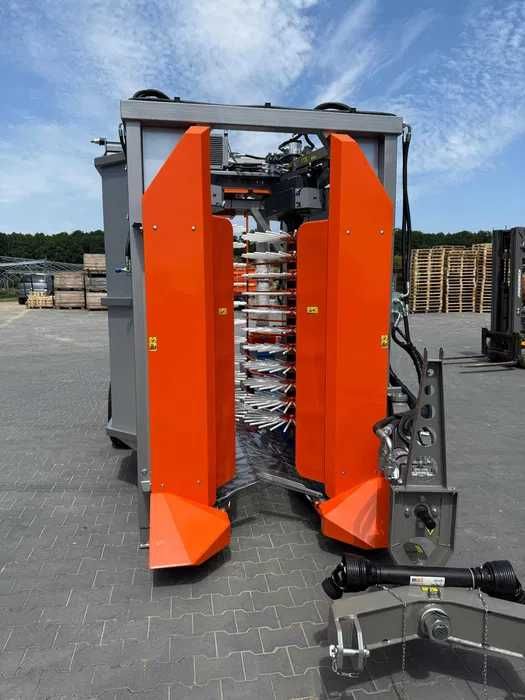 Kombajn do borówki, maliny letniej, agrestu, jagody kamczackiej