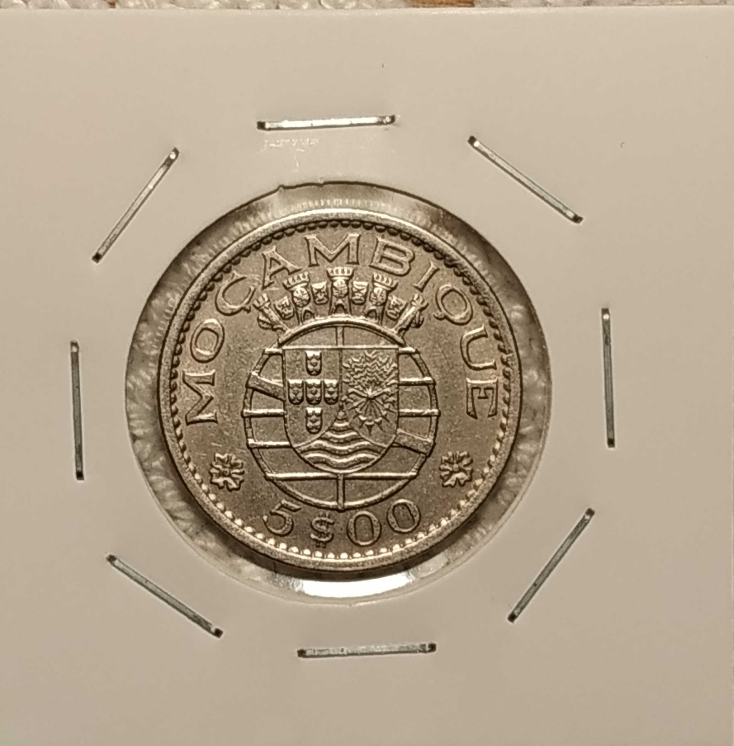 Moçambique - moeda de 5 escudos de 1971