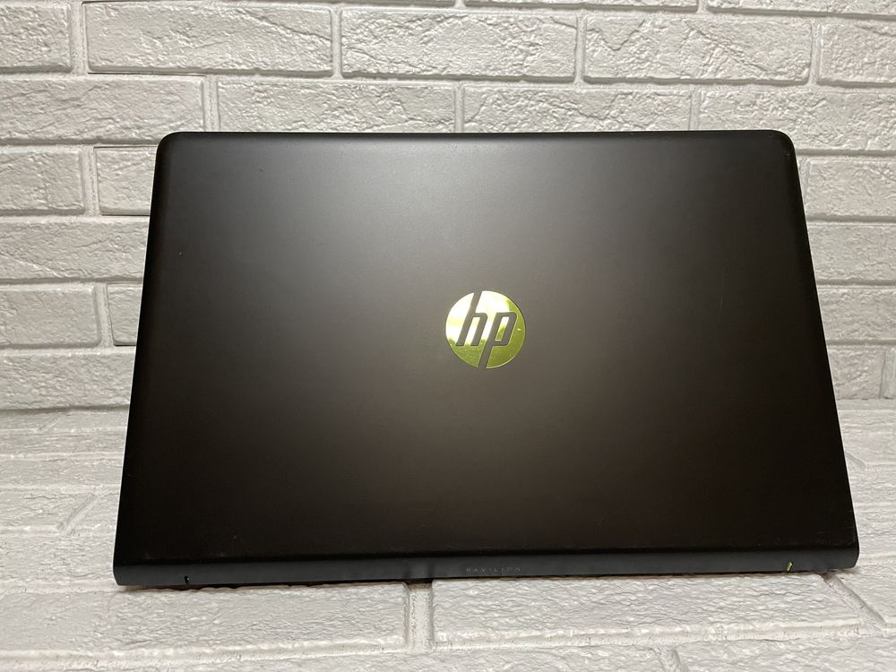 Игровой ноутбук HP/FullHD/IPS/i7-7700H/8GB/SSD/GeForce GTX 1050 4 GB