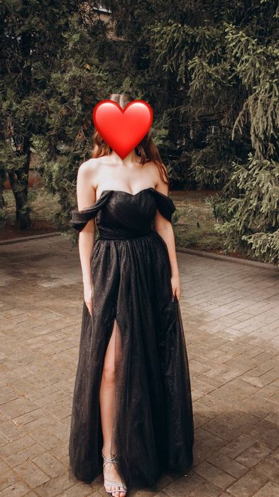 Випускна сукня дуже гарна