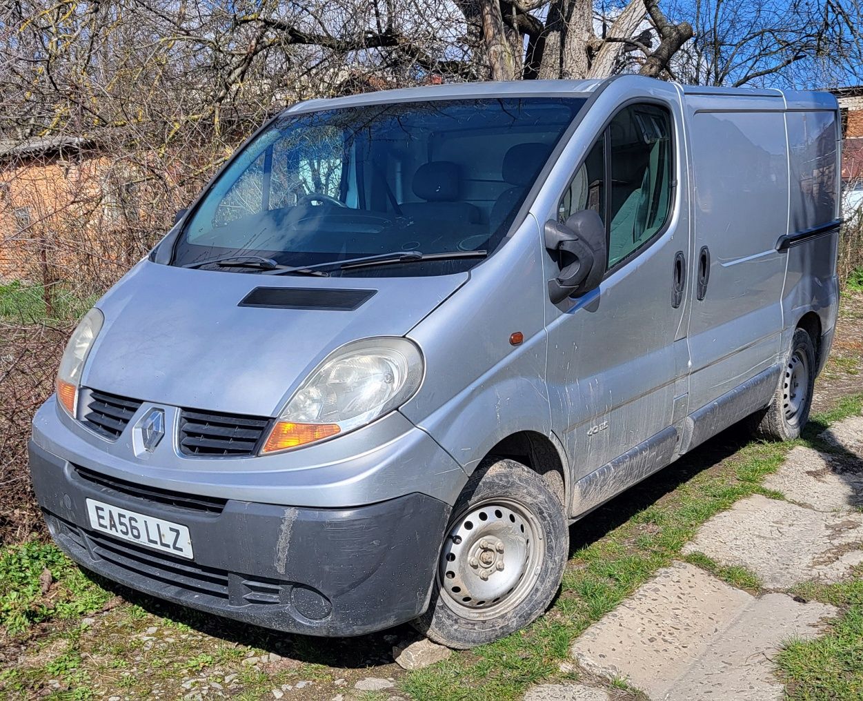 Reno traffic vivaro