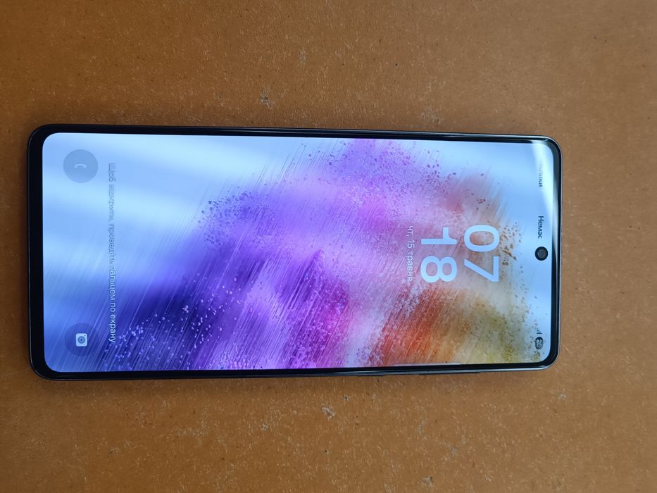 Samsung A73 5G 8/128gb