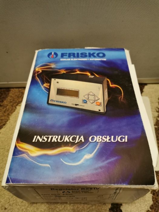 Frisko Regulator RX910 z bazą czujnik przylgowy i temperatury zewn *NO