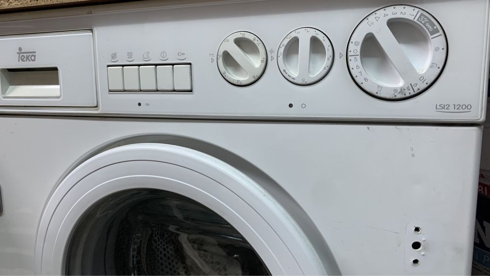 Máquina de Lavar e Secar Roupa Teka p/ peças