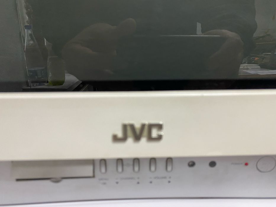 Телевізор кінескопний JVC