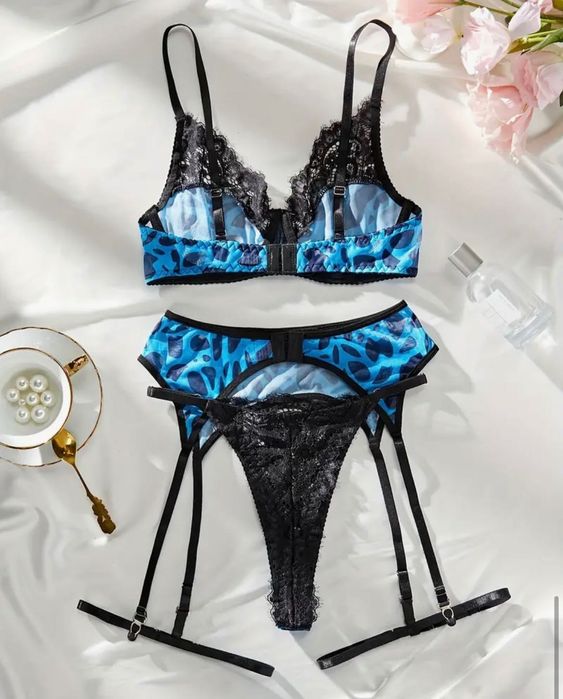 Komplet bielizny koronkowej seksowny strój erotyczny zestaw L 40 sexi