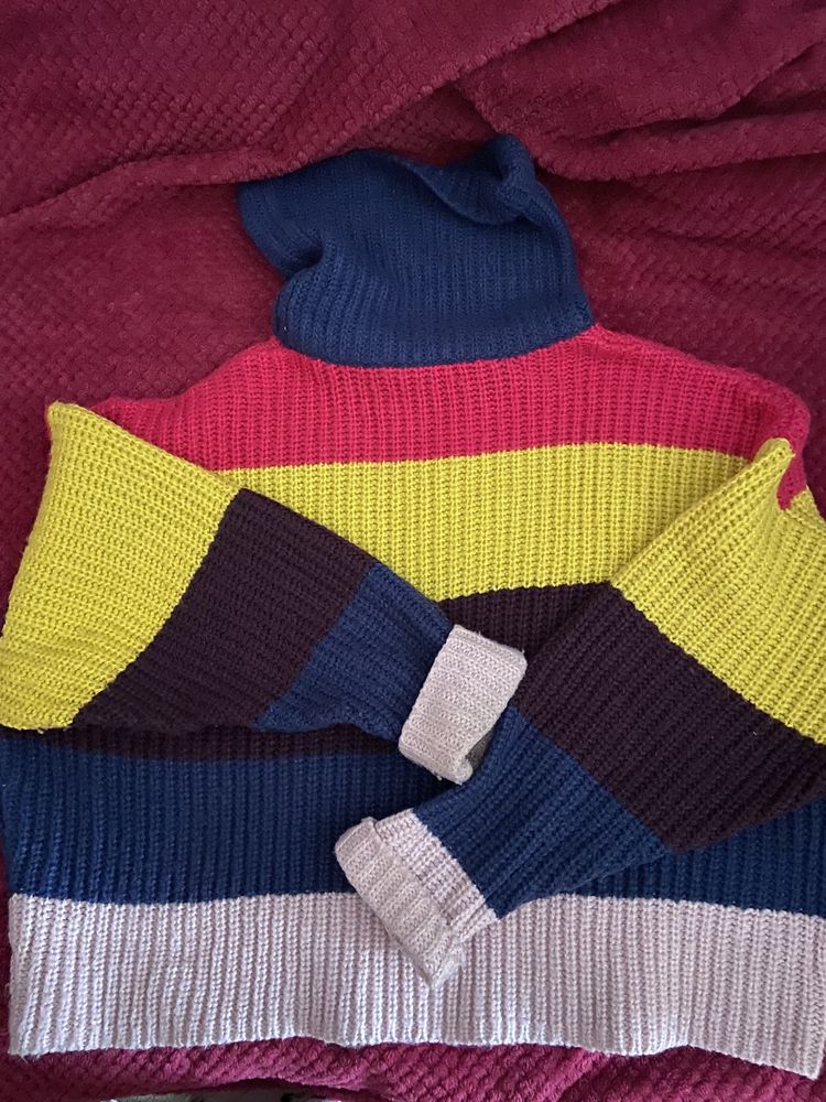 Женский свитер oversize