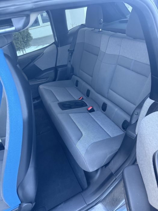 Продам BMW I3 2017 33KWT