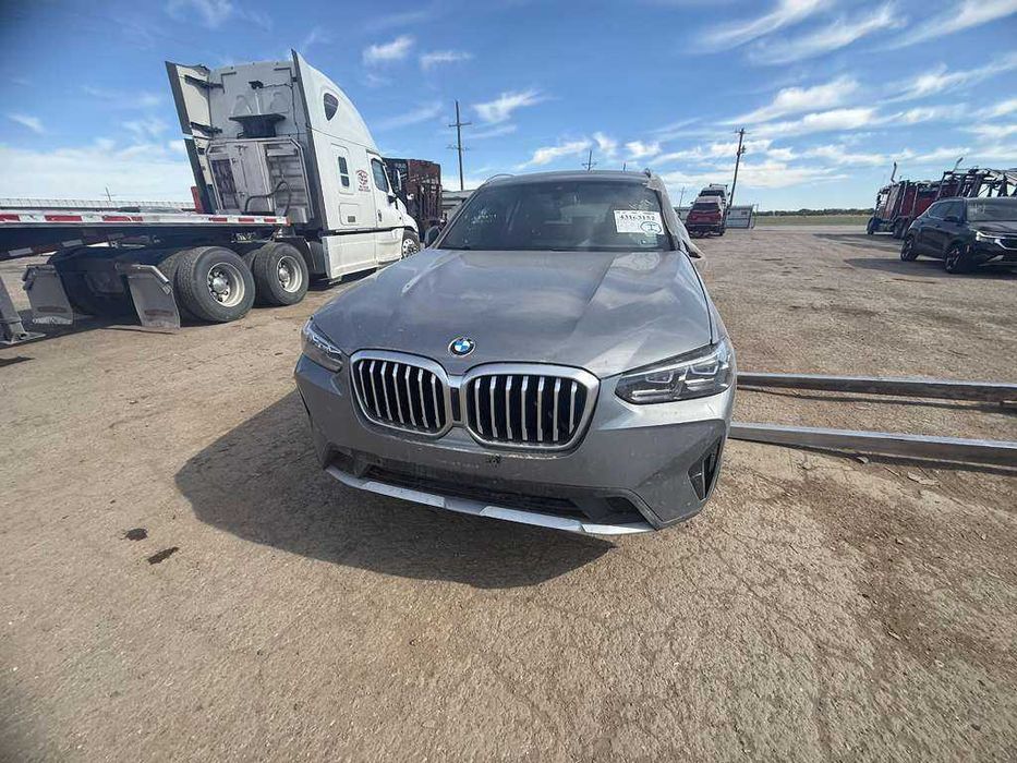 Авто BMW X3 Рестайл