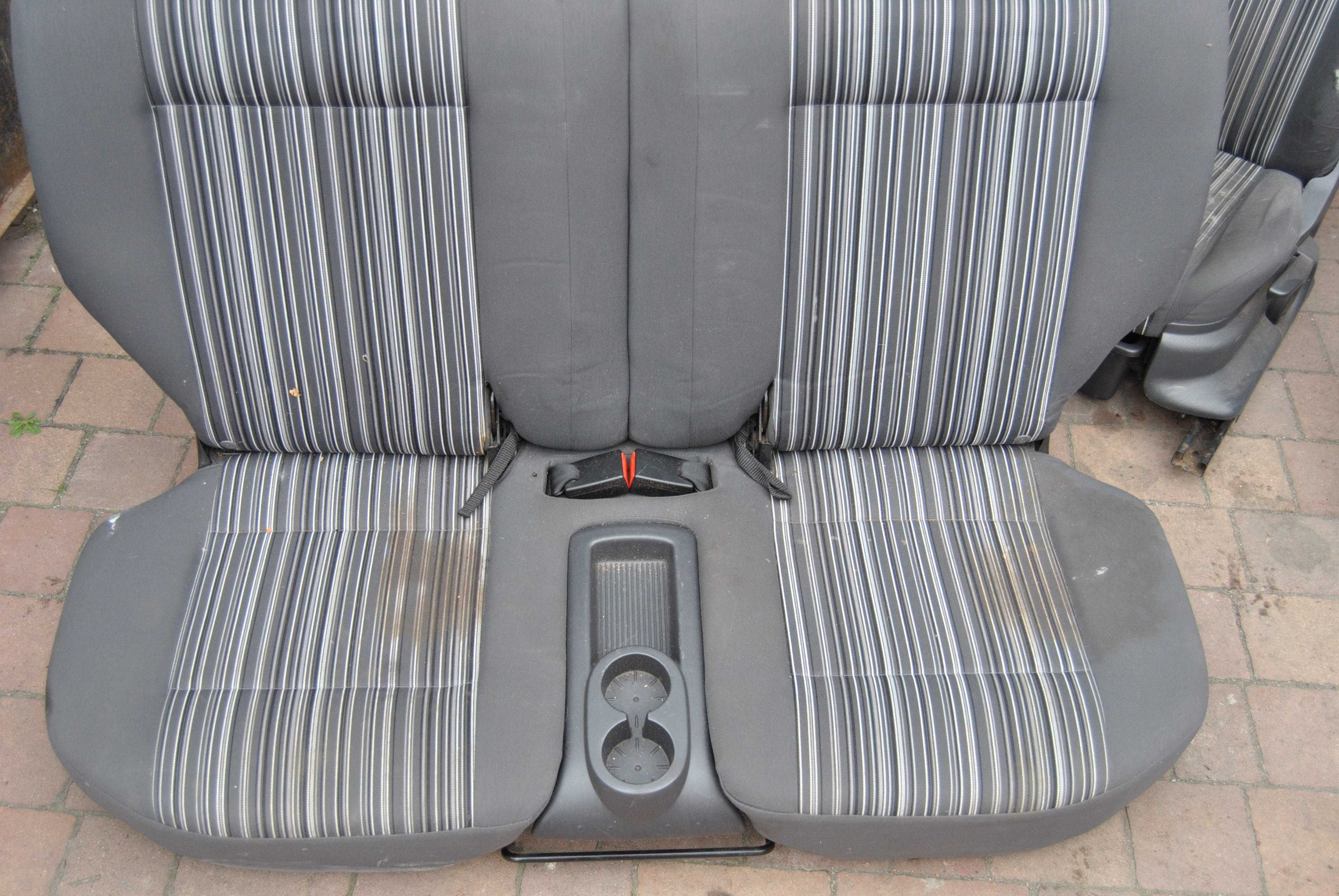 Fotel komplet VW FOX