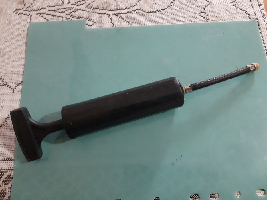 Насос для накачивания.