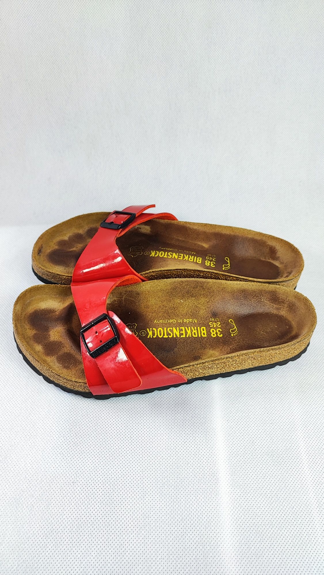 Klapki damskie czerwone Birkenstock Madrid rozmiar 38 wkładka 24,5 cm