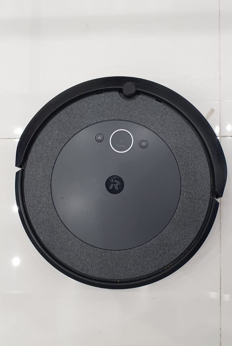 Sprzedam iRobot Roomba i3+ ze stacją Clean Base plus WiFi