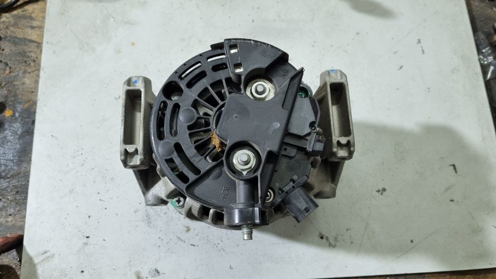 Alternator 2.0 turbo z20net opel vectra c signum benzyna