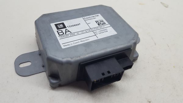 Módulo genérico OPEL Astra J