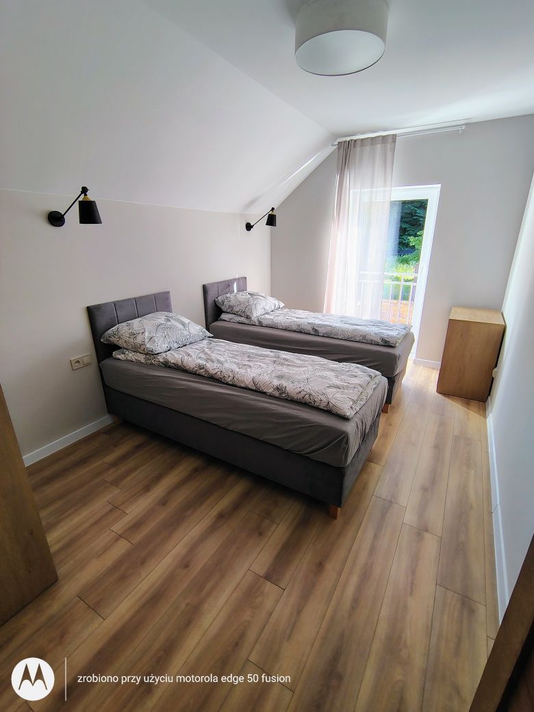 Dom nad jeziorem w górach Beskid Żywiecki jakuzzi basen