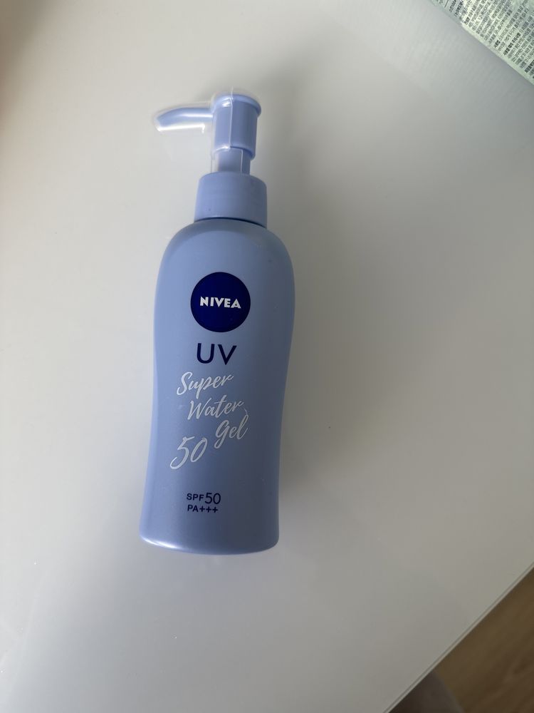 Nivea super water 50 gel spf 50