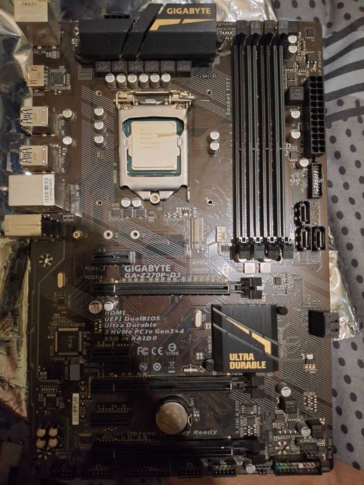 Продам материнку с процессером