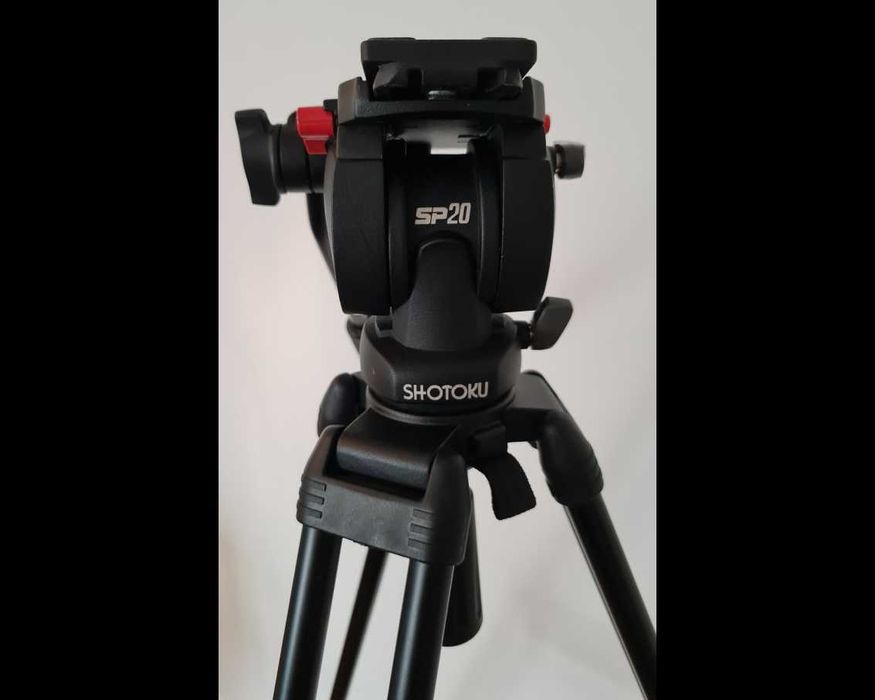 Tripé SHOTOKU SP20 no saco de origem