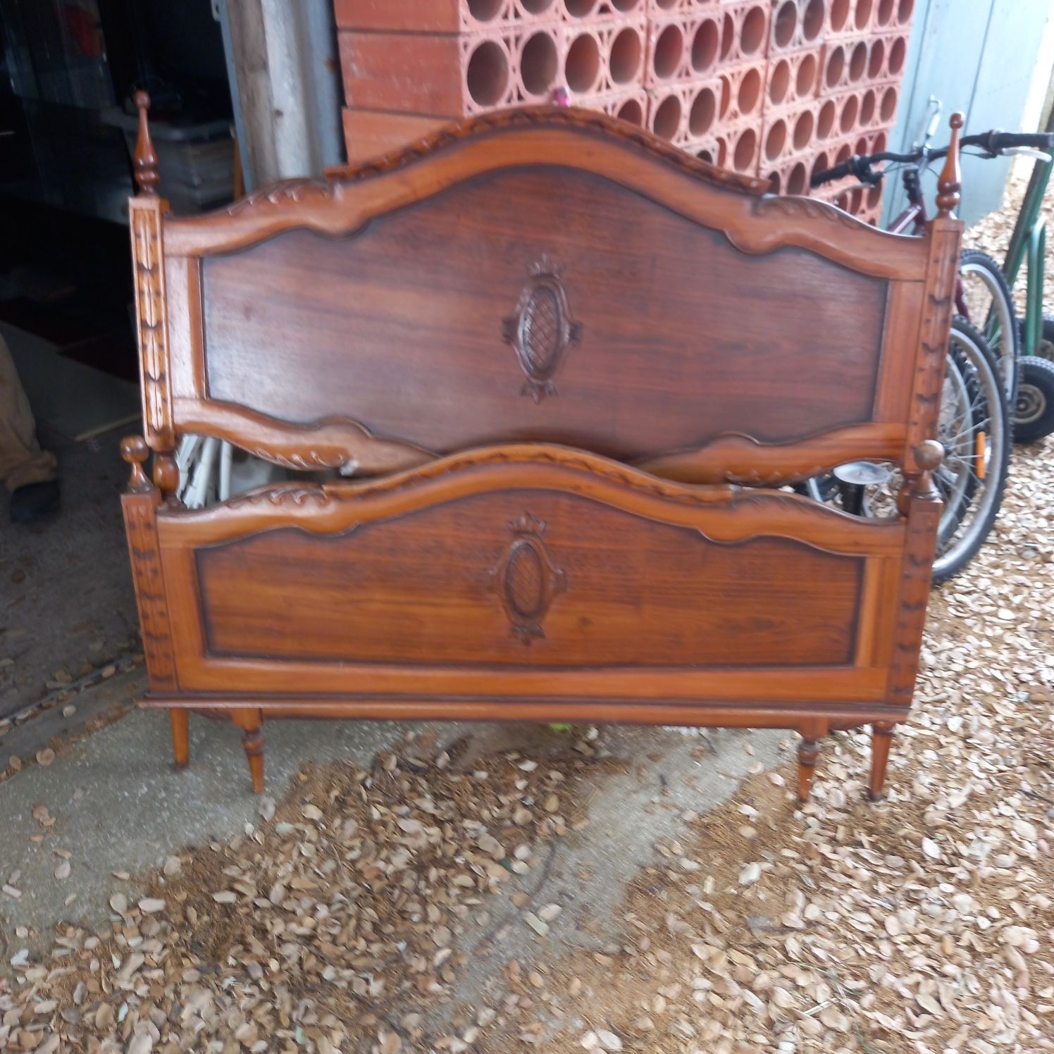 Cama   de   casal