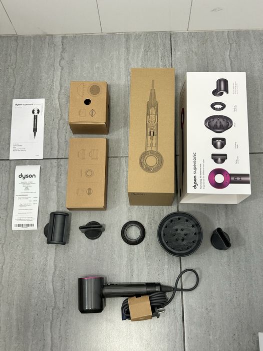 Dyson Supersonic Secador (Iron/Fuschia) *NOVO*