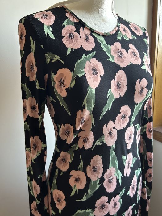Bonito vestido estampado que veste 38/40/42
