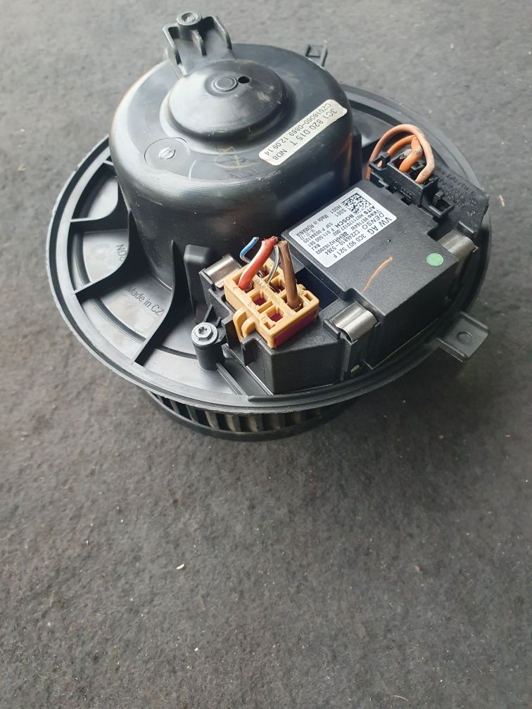 Wentylator nagrzewnicy VW 3C1.820.015 T , 3C0.907.521 F silnik wiatrak
