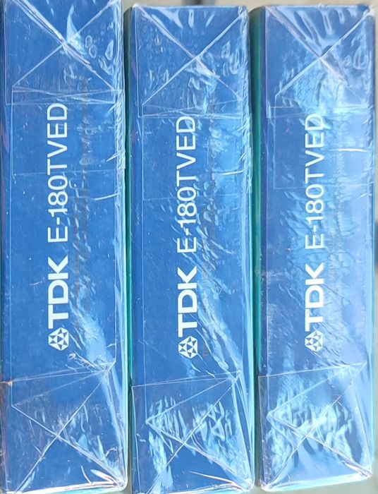 Видеокассеты TDK 180