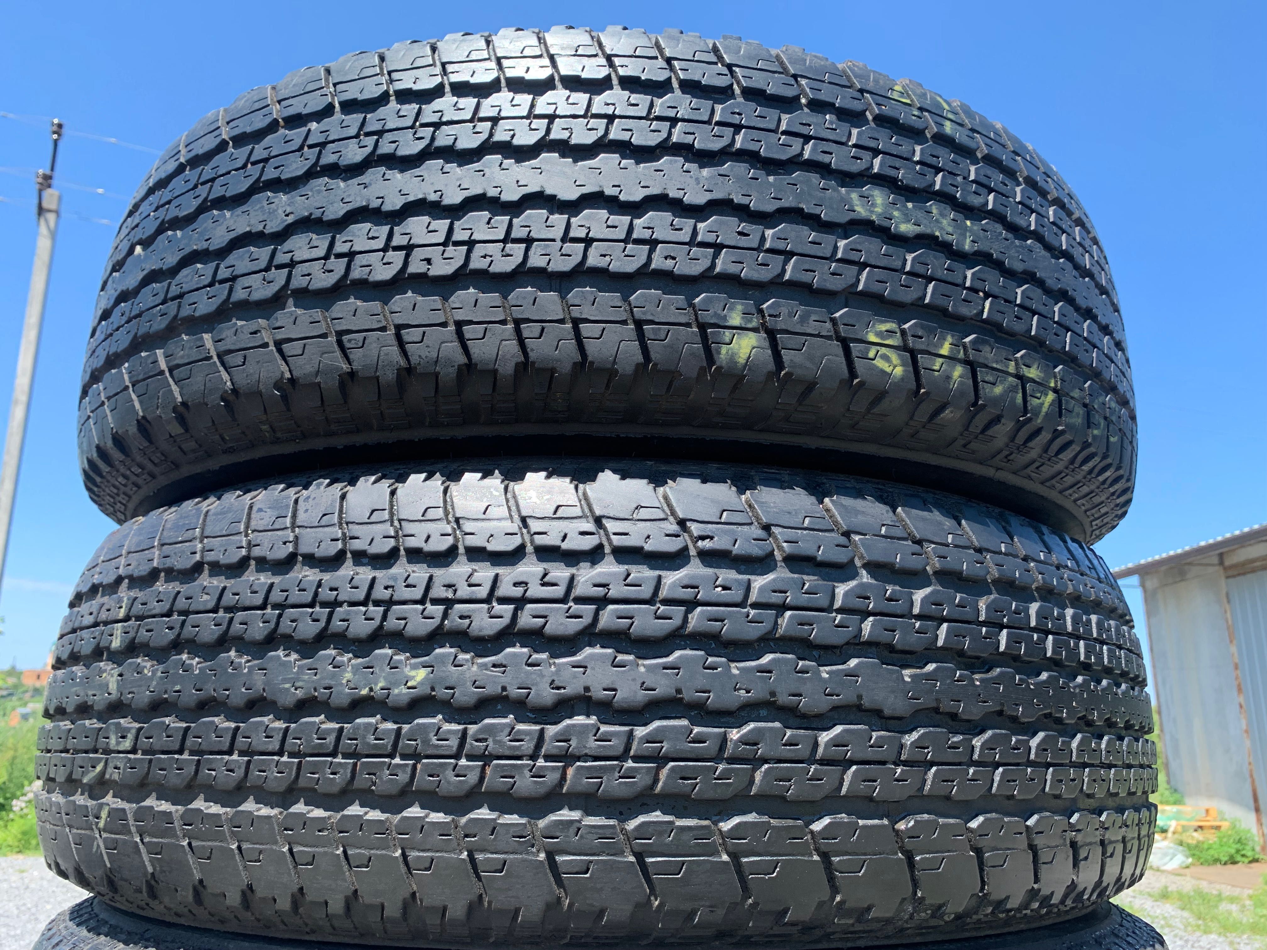 Шини б/у 255/70 R18 Bridgestone комплект A/T, позашляхова резина R18;