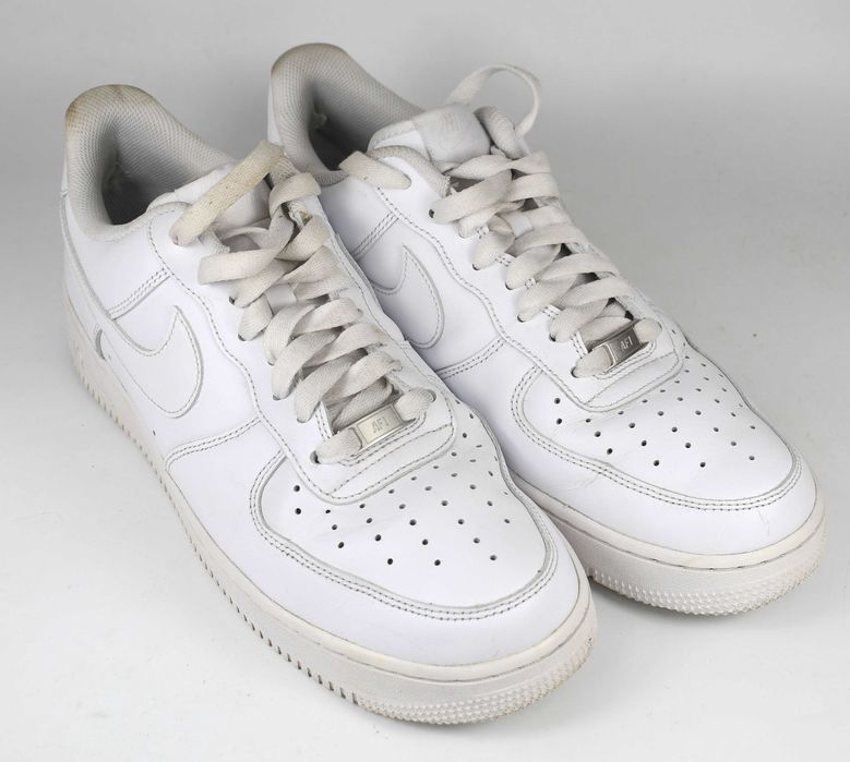 Używane z wadą Nike Air Force 1 '07 CW2288 r.44,5