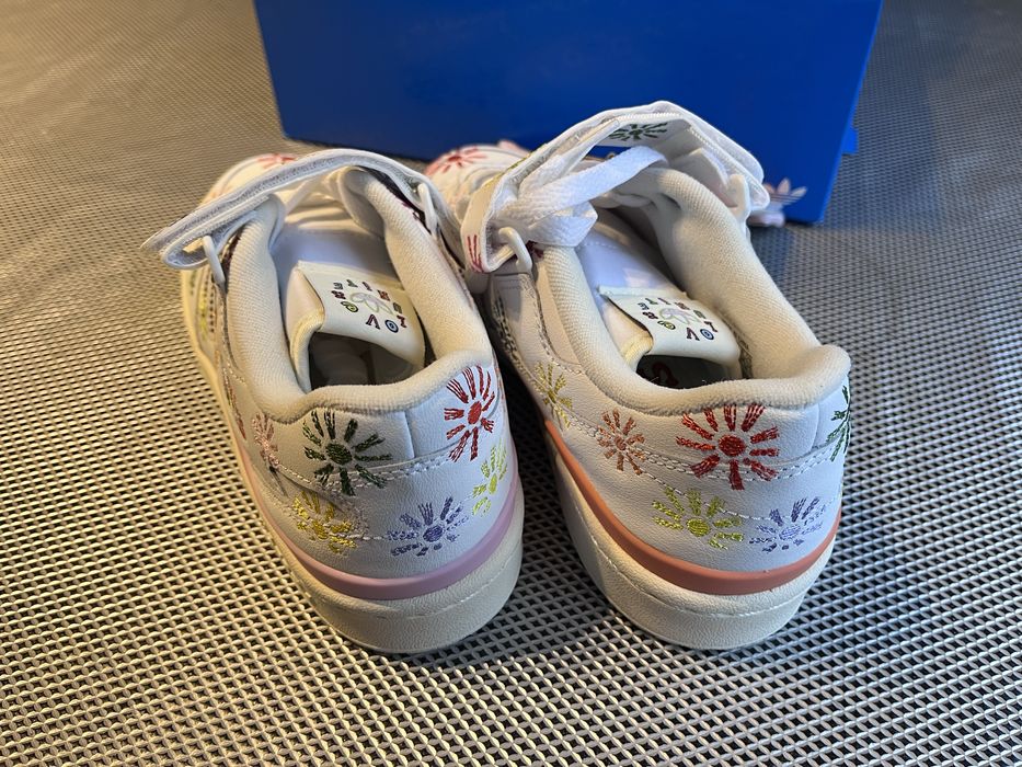 Sapatilhas ADIDAS Novas