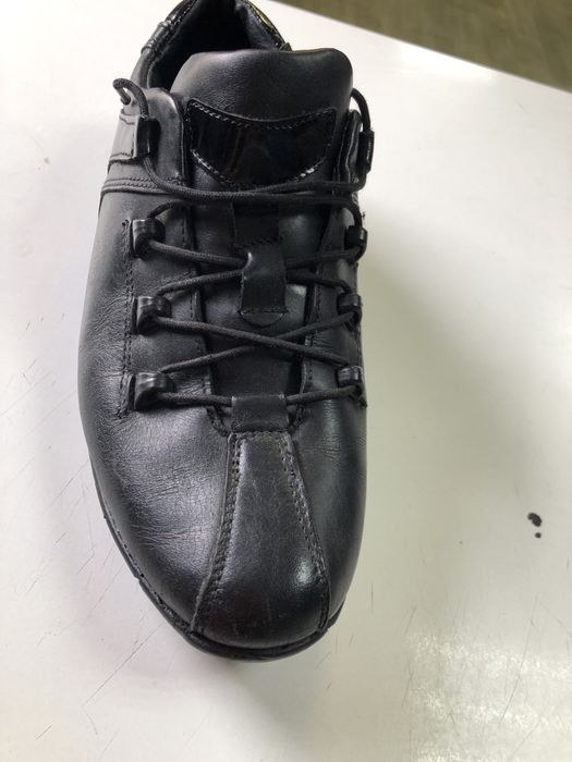 Взуття кросівки-туфлі шкіра