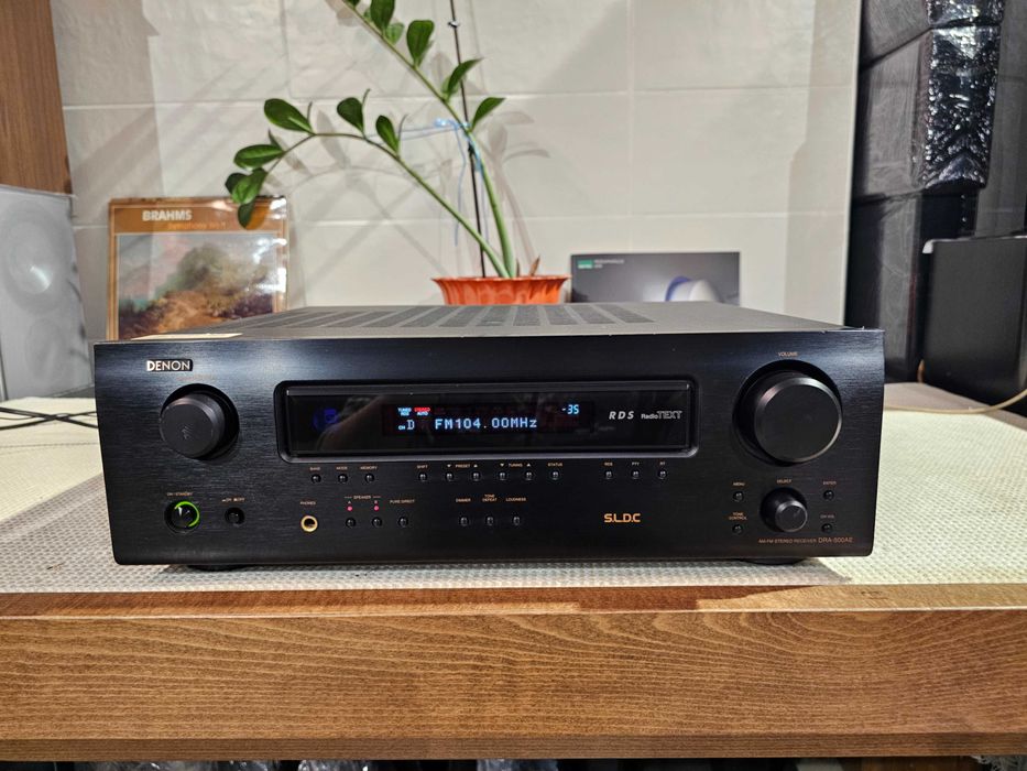 Стерео ресивер Denon DRA-500AE AM/FM Stereo Receiver