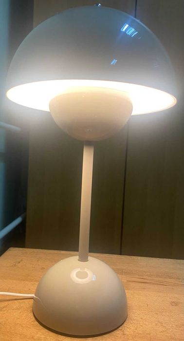 Настільна лампа "Luna" з аккумулятором, сірий колір