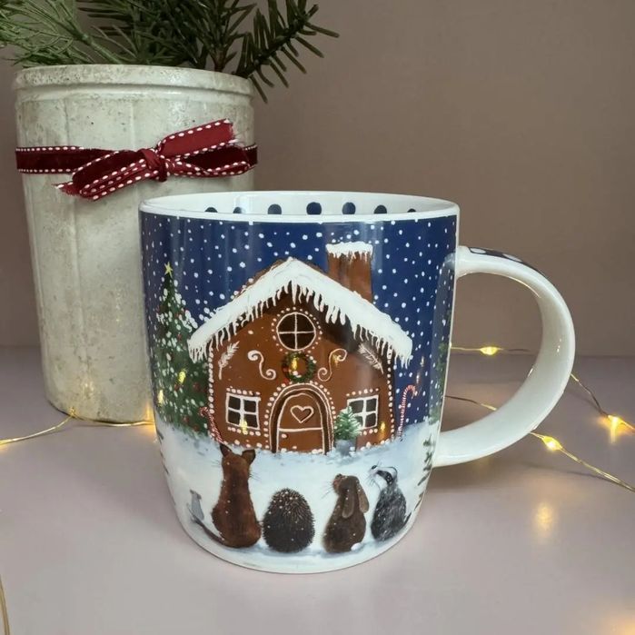 Kubek XM24 Dom z piernika Święta. Alex Clark