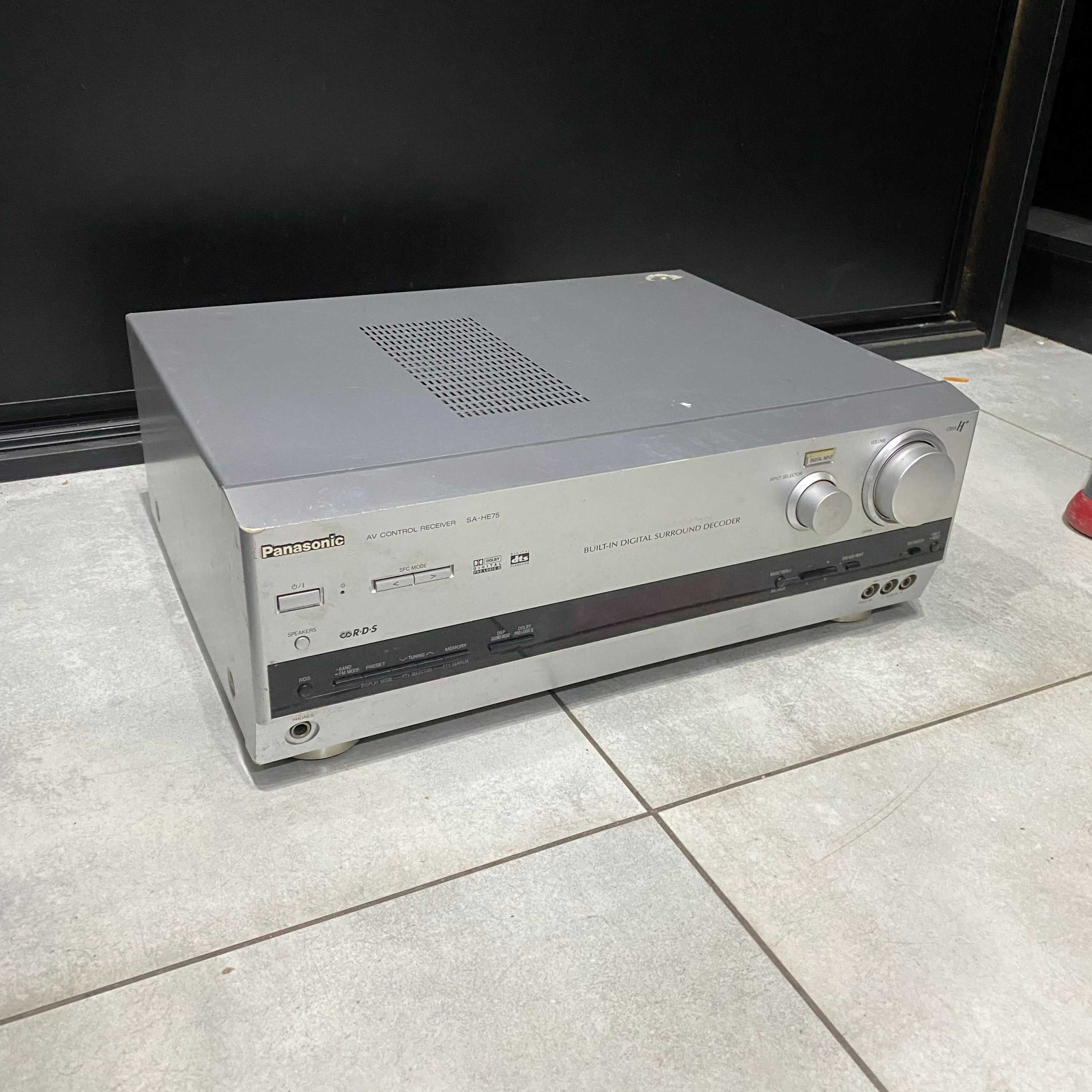 Amplituner Panasonic SA-HE75