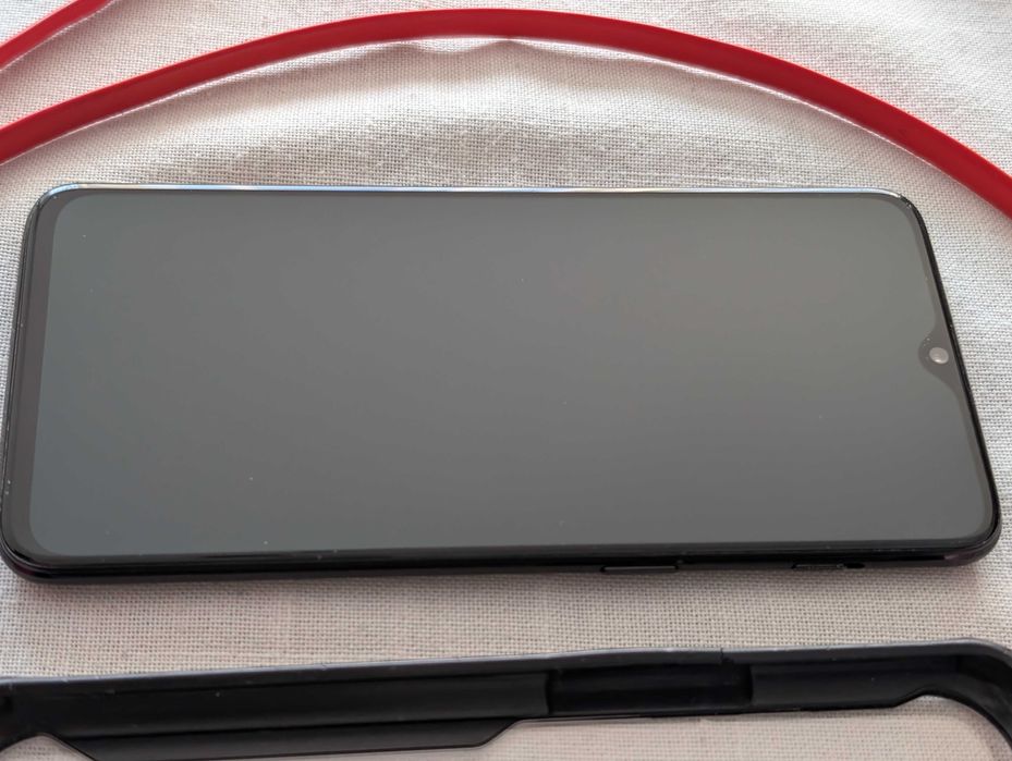 Smartfon OnePlus 6T Android 15! 8GB RAM 128GB ROM, 100% sprawny.