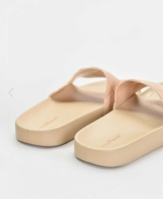 Женские шлепанцы Vitto rossi