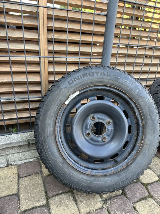 Opony zimowe Uniroyal