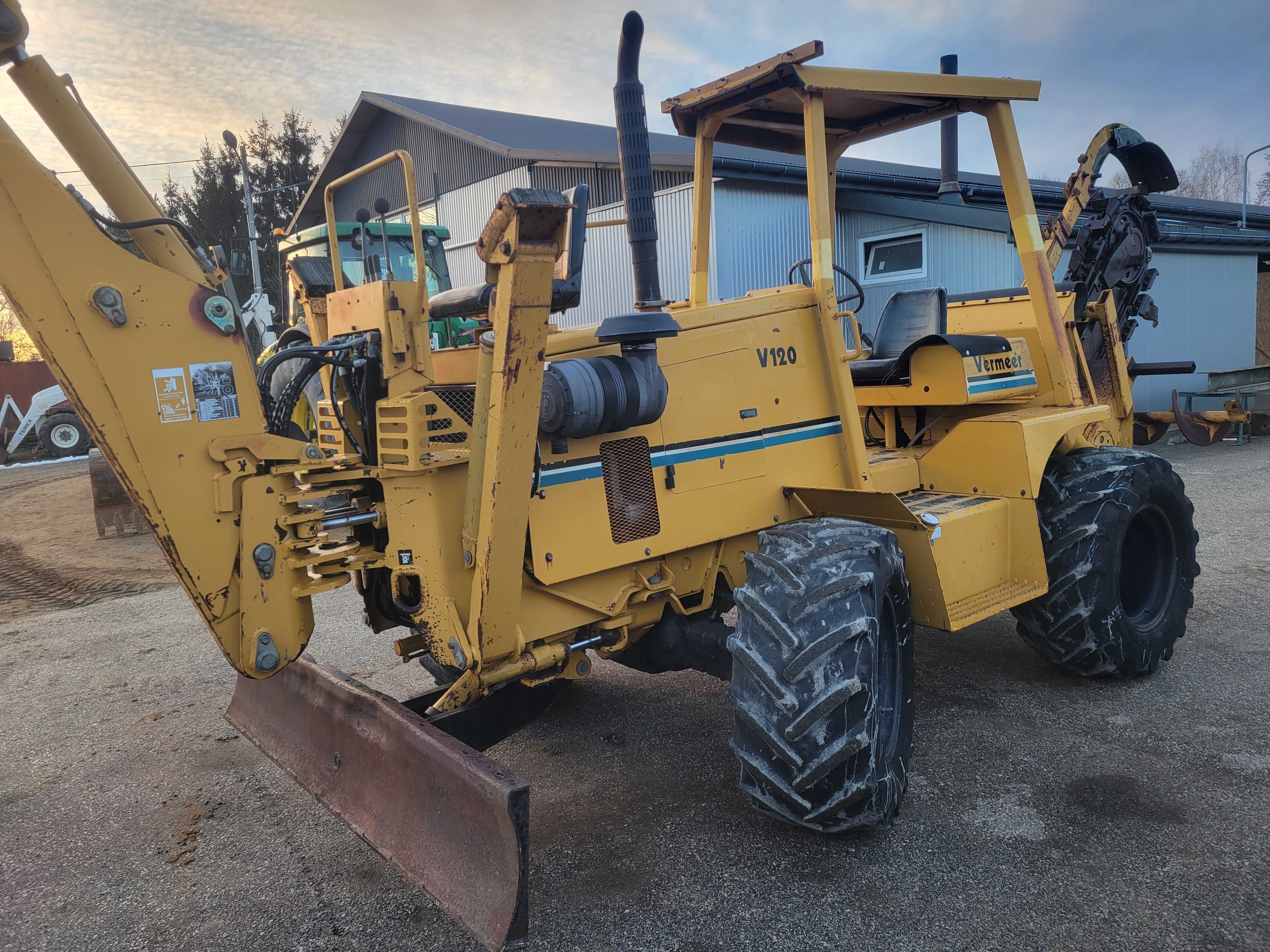 Koparka łańcuchowa Vermeer V 120 , Ditch Witch, Case
