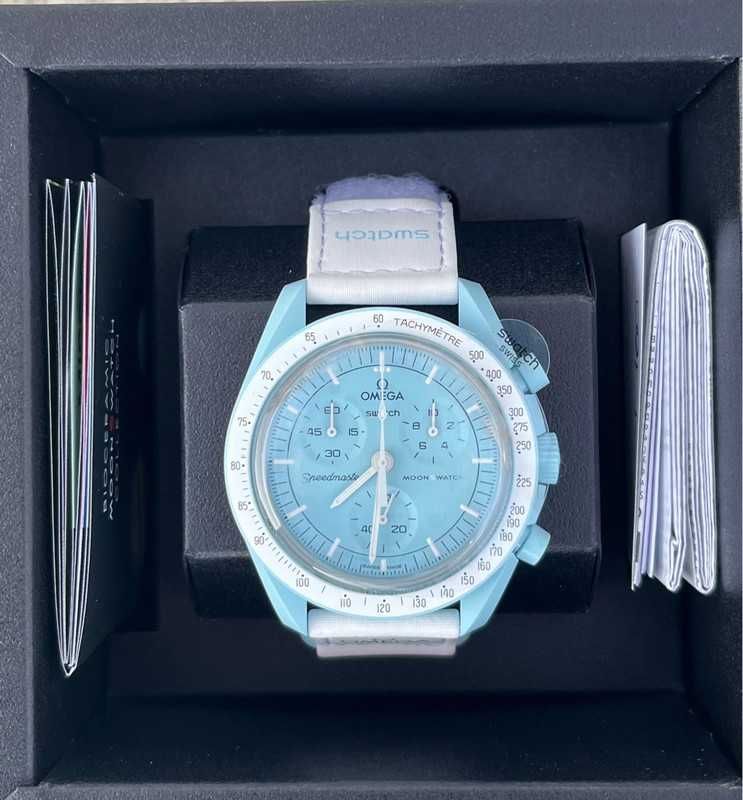 Omega x Swatch Moonswatch - SO33L100 - Mission To Uranus