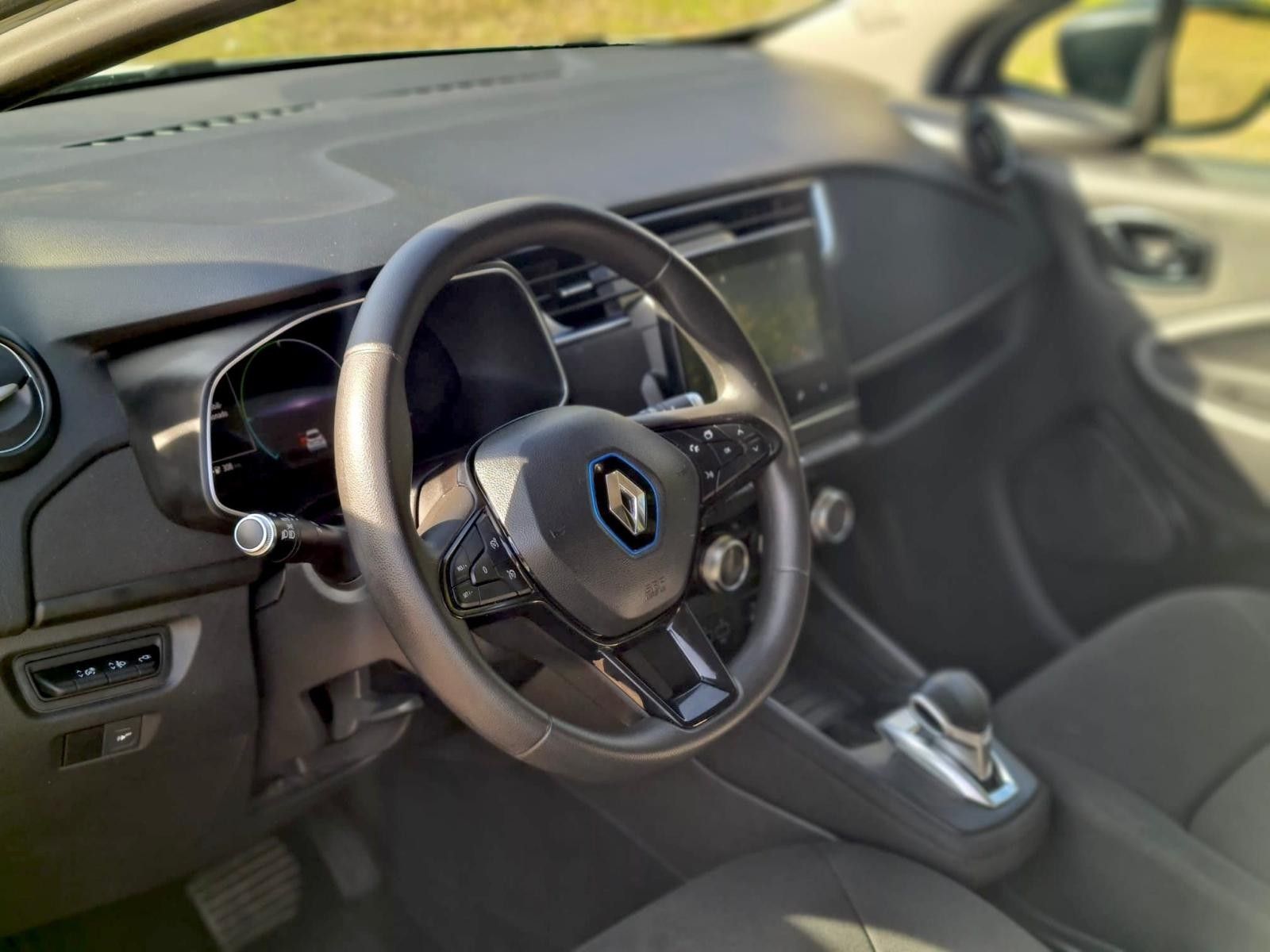 Renault Zoe Life 50 KWH c/ bateria própria IVA DEDUTÍVEL