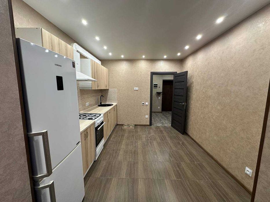 Продажа 1 комн квартира частичный ремонт ЖК пгт Слобожанское Новострой