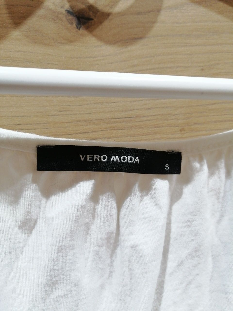 Śliczna biała bluzka Vero Moda S