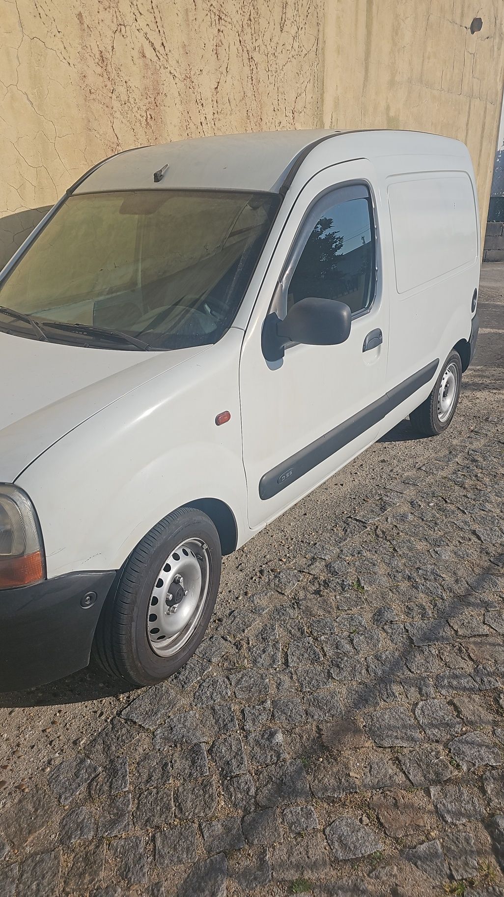 Renault kangoo caixa de fibra