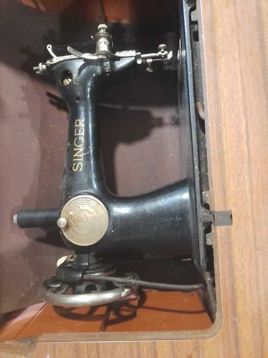 Maquina de Costura Singer