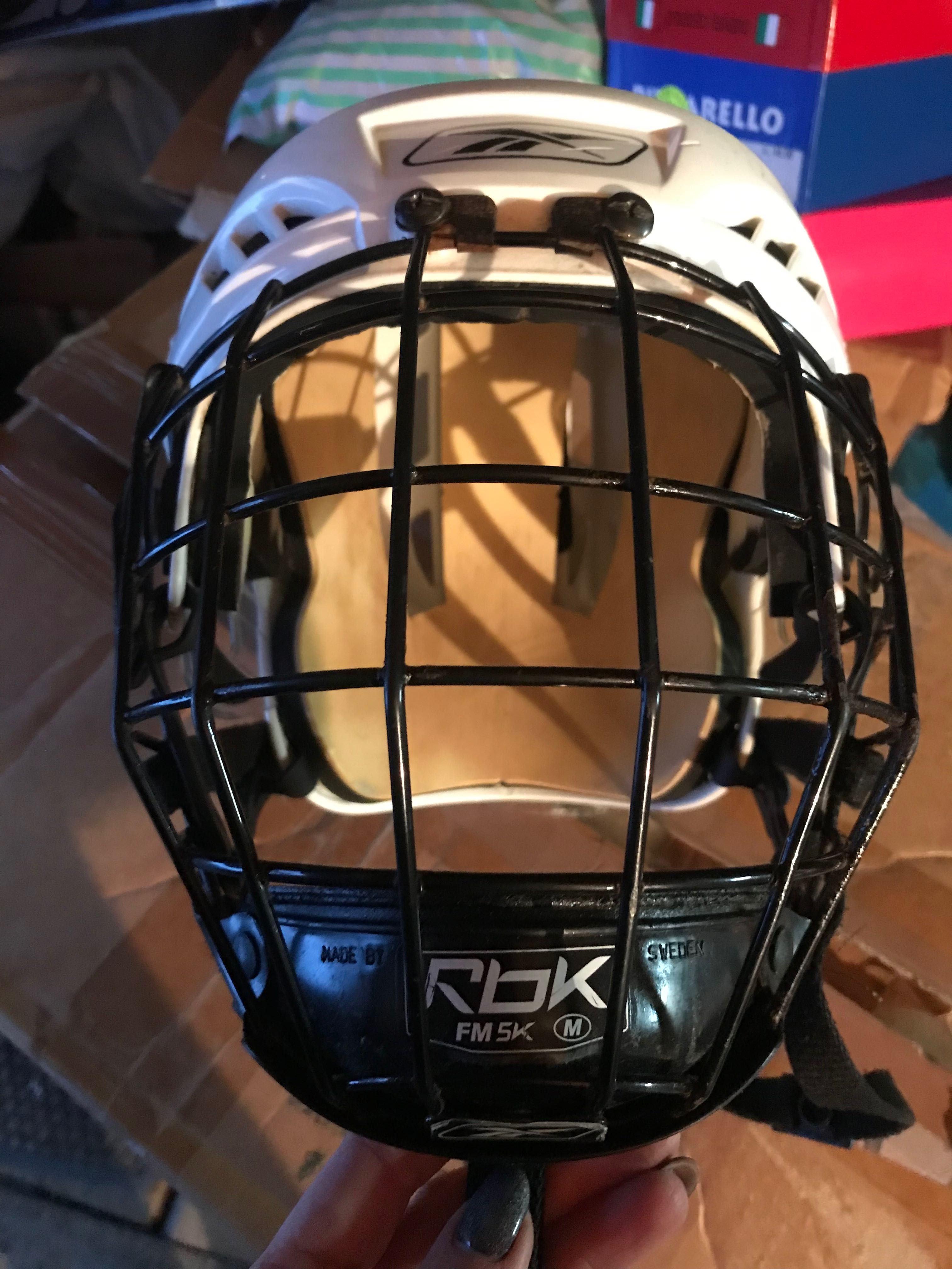 Хокейний шолом RBK