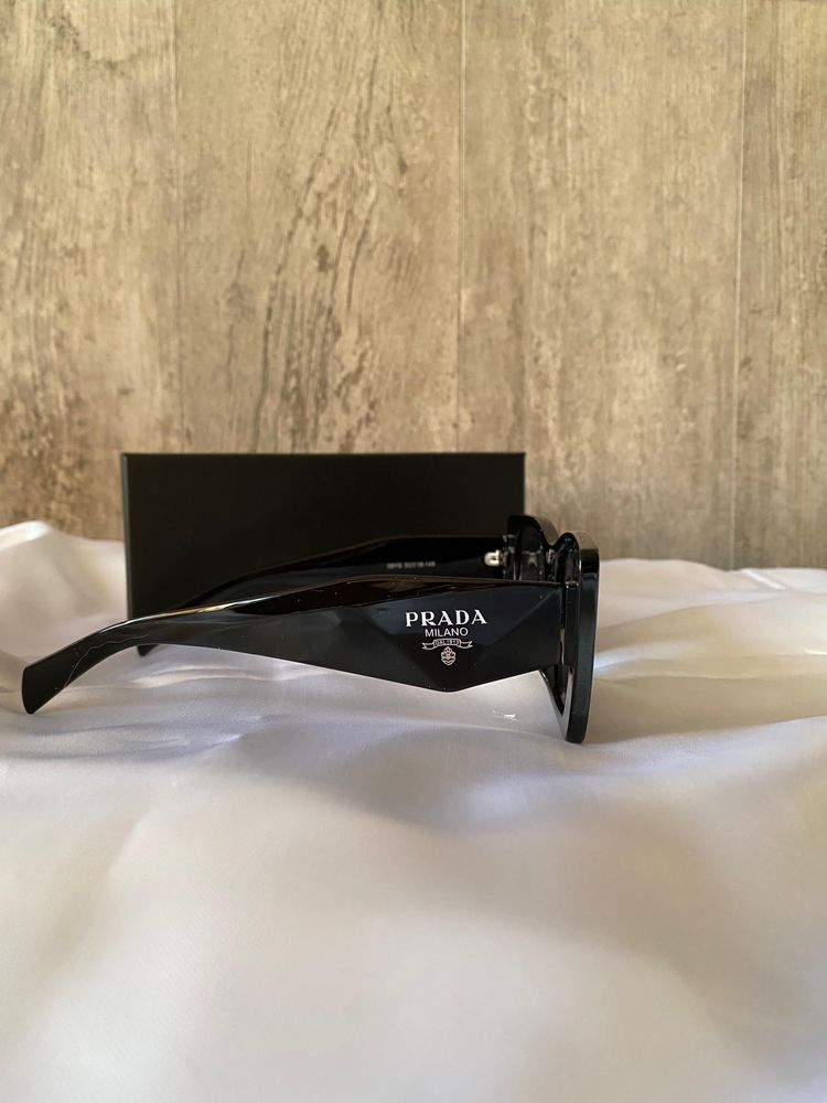 Oculos de sol prada